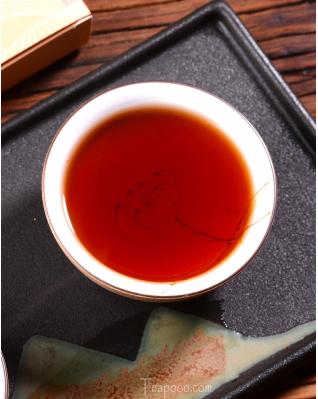 Brique de thé Pu-erh mûr de montagne Bu Lang Brique de thé Pu-erh mûr de montagne Bu Lang