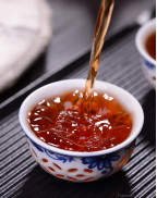 Thé Pu-erh affiné classique des montagnes Bulang