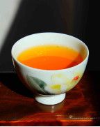 Thé noir à l'aiguille dorée Yun Nan Dian Hong Jin Zhen