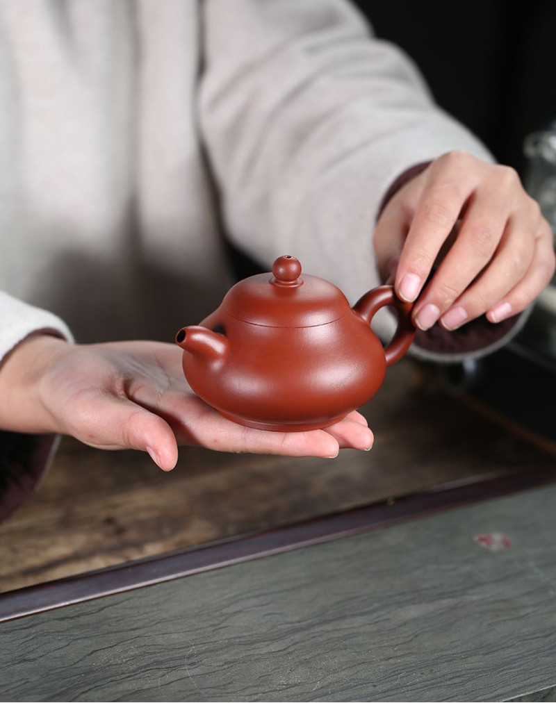 Élégante théière en poire en argile rouge Da Hong Pao