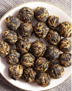Thé noir aux perles du dragon Fengqing