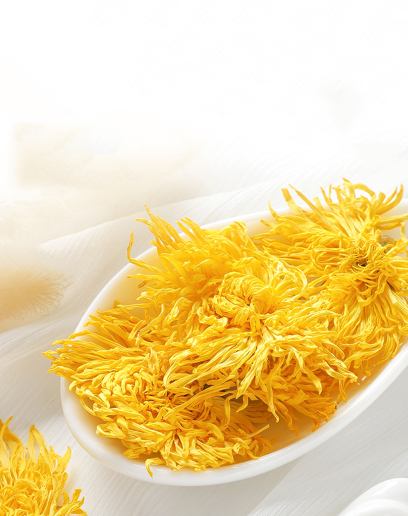 Chrysanthème Impérial En Soie Dorée