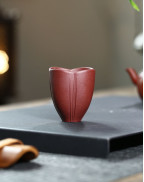 Tasse parfumée au thé à l'argile violette pétale de lotus