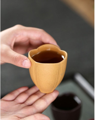 Tasse parfumée au thé à l'argile violette pétale de lotus Tasse parfumée au thé à l'argile violette pétale de lotus