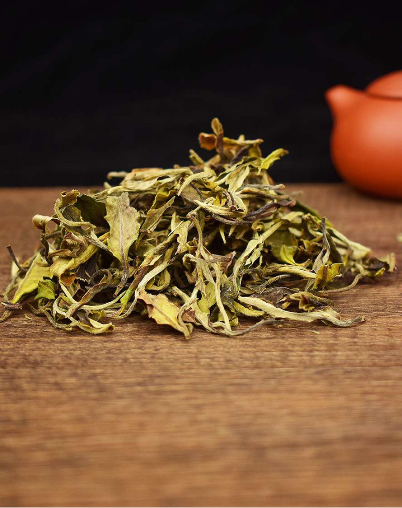 Thé blanc floral biologique à la pivoine blanche (Bai Mu Dan)