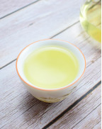 Thé vert biologique Bai Hao Mao Feng du Yunnan