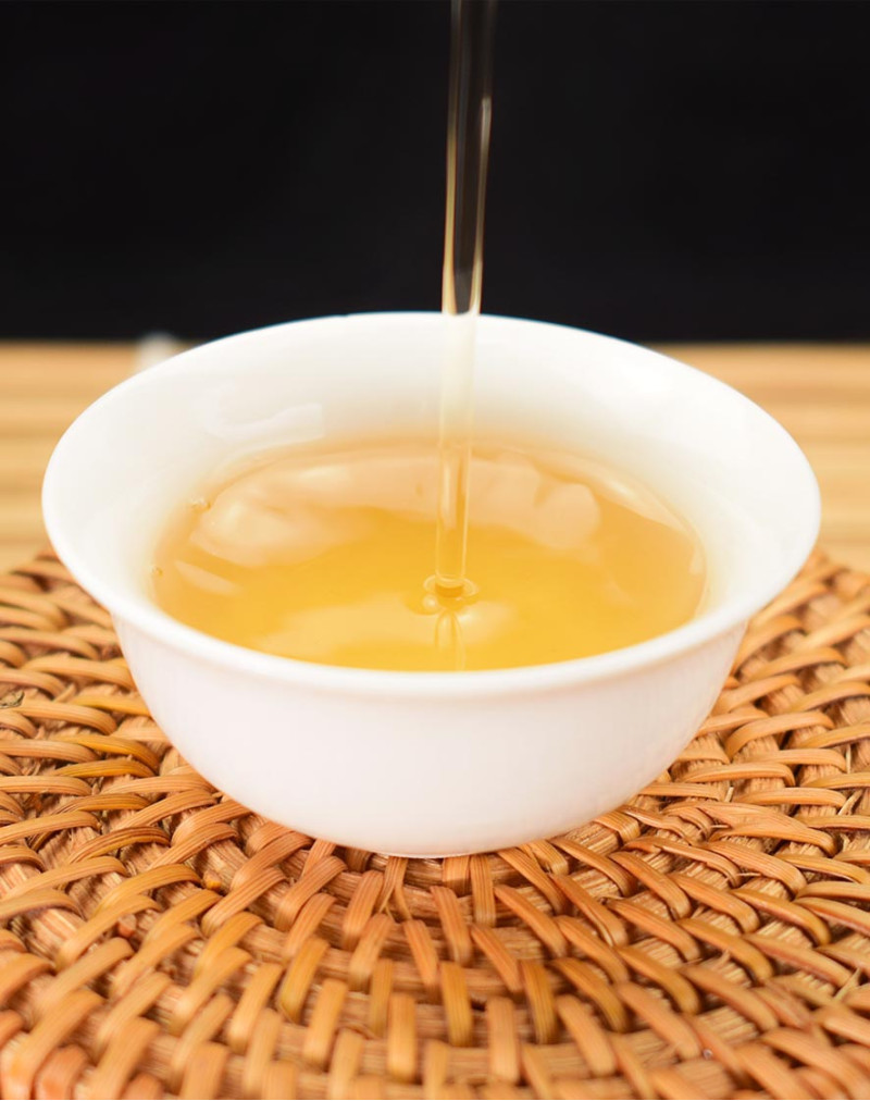 Thé Oolong Tie Guan Yin (Déesse du Fer) torréfié de qualité supérieure
