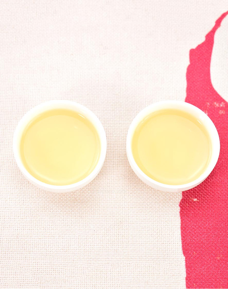 "Parfum de merde de canard" Thé Oolong Ya Shi Xiang Dan Cong