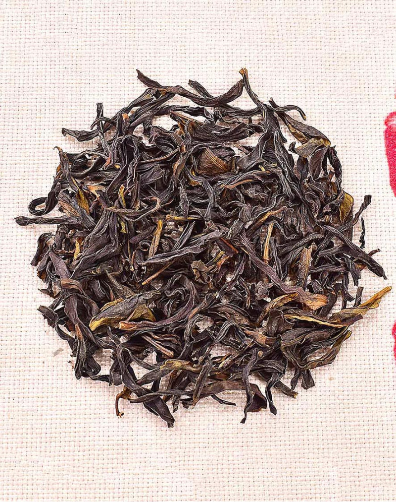 "Parfum de merde de canard" Thé Oolong Ya Shi Xiang Dan Cong