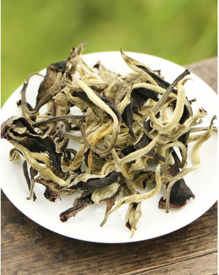 Thé blanc au clair de lune de haute montagne Yangta Thé blanc au clair de lune de haute montagne Yangta