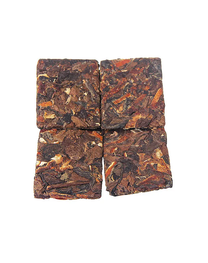Thé blanc aux écorces de mandarine (Chenpi)