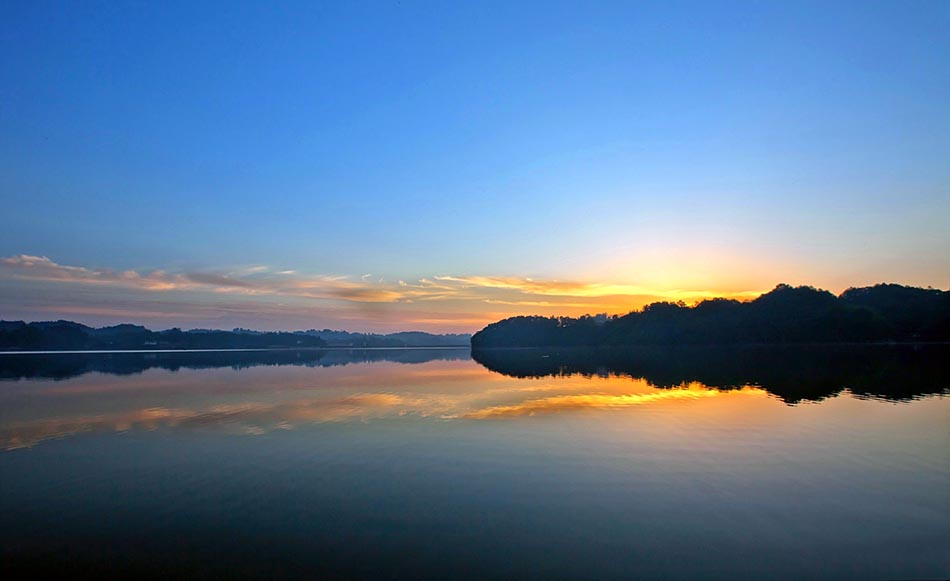 Lac Baizhang le soir - Montagne Mengding