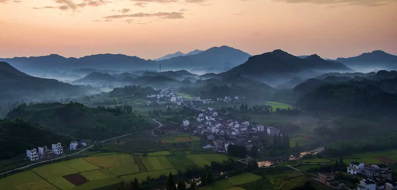 Le paysage du comté de Qimen Le paysage du comté de Qimen